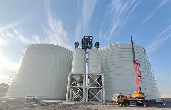 玉龙大型钢板库